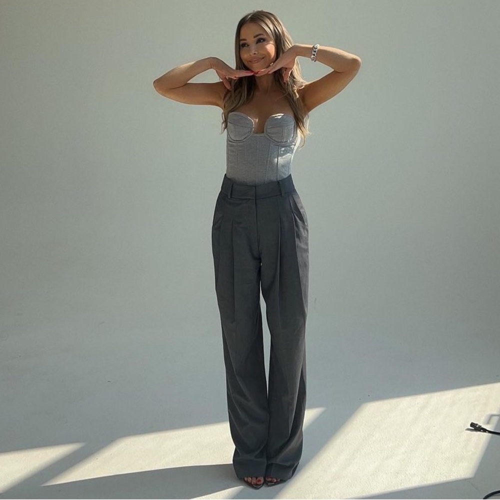 The Frankie shop gelso trouser size small